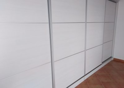 Armario 4 puertas correderas